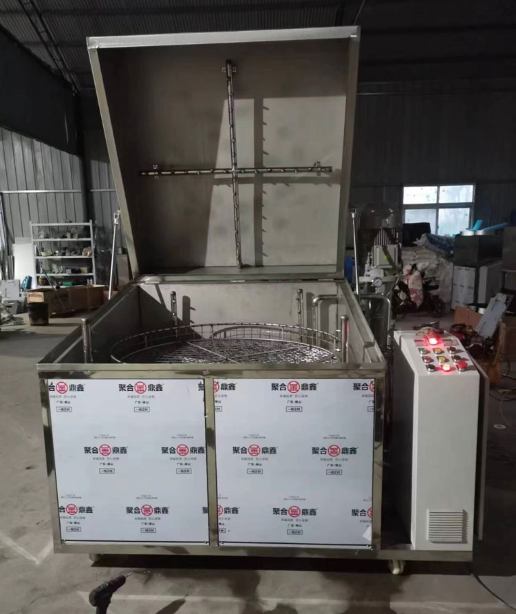高壓旋轉(zhuǎn)噴淋清洗機(jī)設(shè)備GYP-1100型